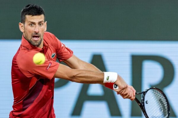 Djokovic and Sabalenka Advance Amid Roland Garros Alcohol Ban Djokovic_and_Sabalenka_Advance_Amid_Roland_Garros_Alcohol_Ban