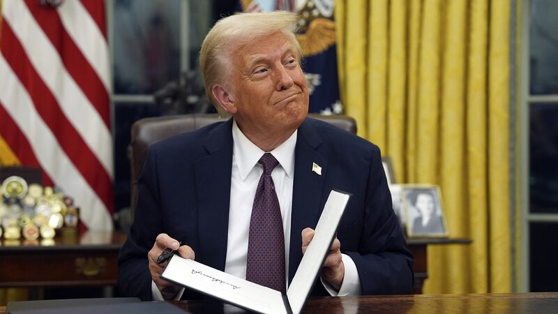 Donald_Trump_Sworn_In_as_47th_U_S__President__Promises_a__Golden_Age___ - News for amigos, by amigos Donald_Trump_Sworn_In_as_47th_U_S__President__Promises_a__Golden_Age___