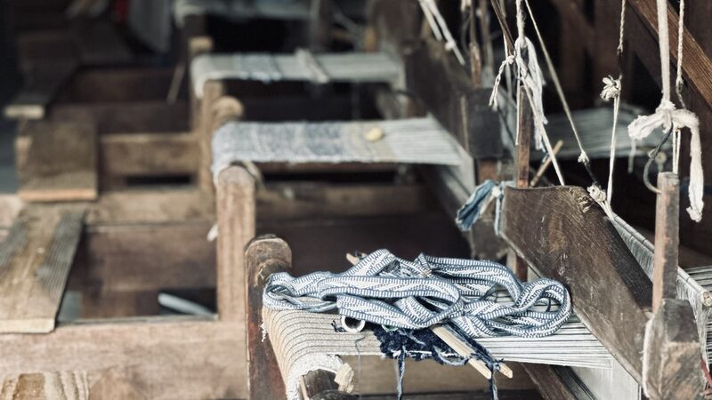Dong_Women_s_Eco_Friendly_Dyeing__Tradition_Meets_Nature_s_Palette___ - News for amigos, by amigos Dong_Women_s_Eco_Friendly_Dyeing__Tradition_Meets_Nature_s_Palette___