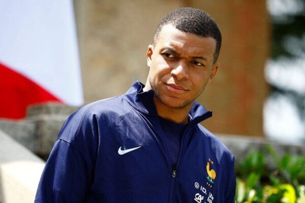 Dream Come True: Kylian Mbappé Joins Real Madrid! Dream_Come_True__Kylian_Mbappe__Joins_Real_Madrid_