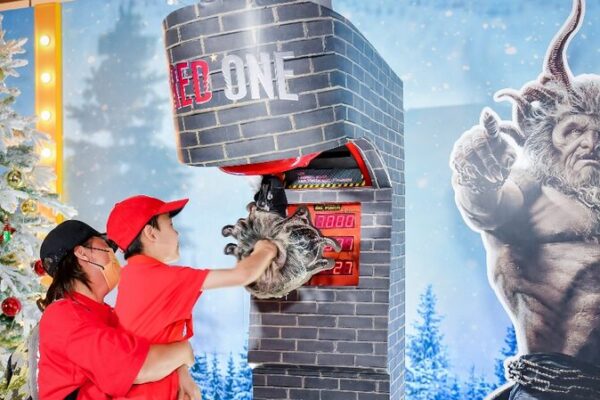 Dwayne Johnson’s ‘Red One’ Brings Festive Fun to China! Dwayne_Johnson_s__Red_One__Brings_Festive_Fun_to_China_