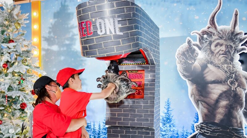 Dwayne_Johnson_s__Red_One__Brings_Festive_Fun_to_China_ - News for amigos, by amigos Dwayne_Johnson_s__Red_One__Brings_Festive_Fun_to_China_