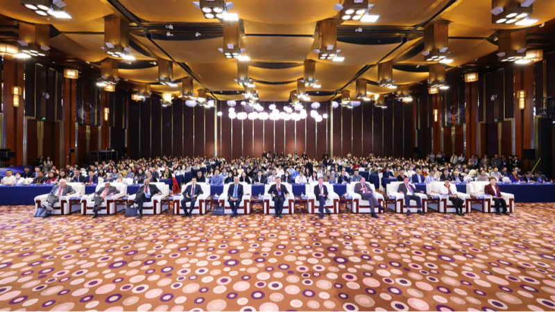 East_Meets_West__China_and_U_S__Unite_for_Medical_Innovation_in_Beijing__ - News for amigos, by amigos East_Meets_West__China_and_U_S__Unite_for_Medical_Innovation_in_Beijing__