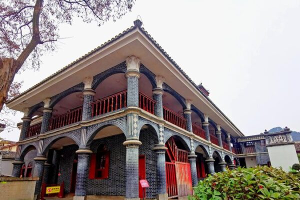 Echoes of History: The Zunyi Meeting’s Lasting Legacy in China Echoes_of_History__The_Zunyi_Meeting_s_Lasting_Legacy_in_China