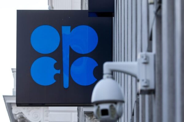 Eight OPEC+ Members Extend Oil Output Cuts Through December ⛽️ Eight_OPEC__Members_Extend_Oil_Output_Cuts_Through_December___
