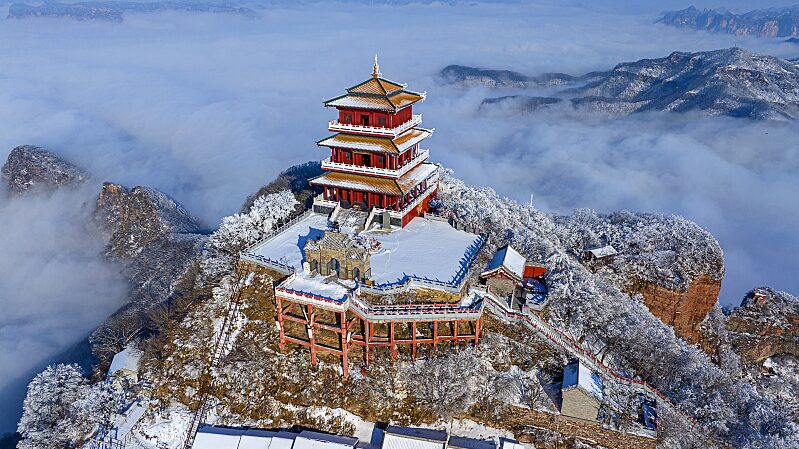 Enchanting_Snow_Transforms_Wangwu_Mountain_into_a_Winter_Wonderland - News for amigos, by amigos Enchanting_Snow_Transforms_Wangwu_Mountain_into_a_Winter_Wonderland