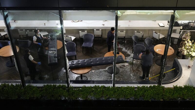 Epic_Storm_Slams_Houston__Four_Dead__City_Plunged_into_Darkness___ - News for amigos, by amigos Epic_Storm_Slams_Houston__Four_Dead__City_Plunged_into_Darkness___