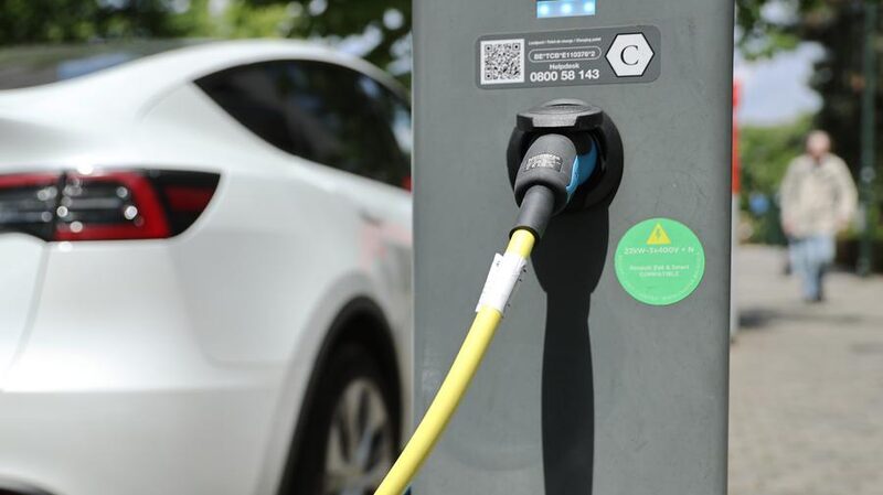 Europe_s_Tariff_Twist__What_New_Duties_on_Chinese_EVs_Mean_for_You___ - News for amigos, by amigos Europe_s_Tariff_Twist__What_New_Duties_on_Chinese_EVs_Mean_for_You___