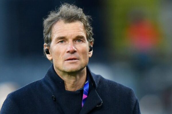 Ex-Arsenal Star Jens Lehmann Fined After Chainsawing Neighbor’s Garage Ex_Arsenal_Star_Jens_Lehmann_Fined_After_Chainsawing_Neighbor_s_Garage