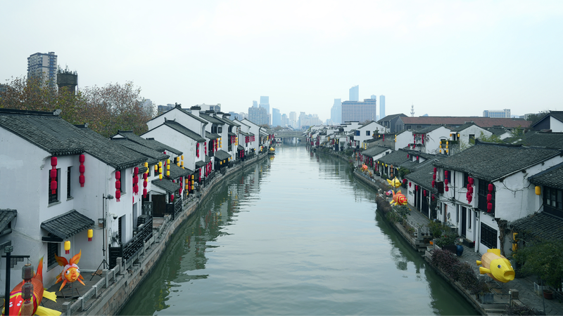 Experience_the_Festive_Vibes_of_Wuxi_s_Nanchang_Street_this_Spring_Festival___ - News for amigos, by amigos Experience_the_Festive_Vibes_of_Wuxi_s_Nanchang_Street_this_Spring_Festival___