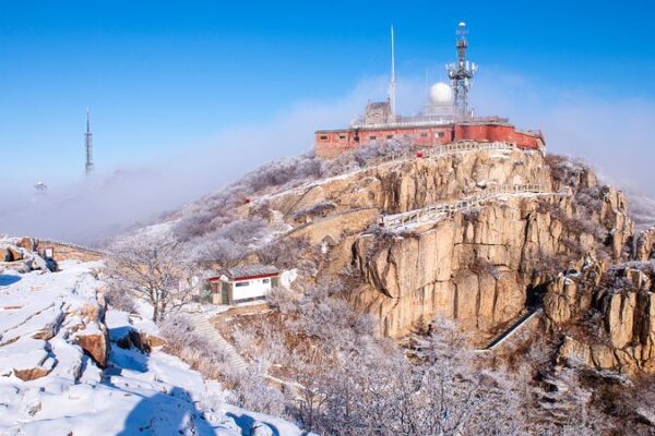 Experience the Magic: Snow-Capped Mount Tai Awaits in Shandong! Experience_the_Magic__Snow_Capped_Mount_Tai_Awaits_in_Shandong_ video poster