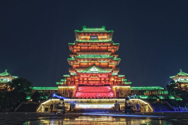 Experience the Magic of Nanchang’s Pavilion of Prince Teng at Night 🌆✨ Experience_the_Magic_of_Nanchang_s_Pavilion_of_Prince_Teng_at_Night___ video poster