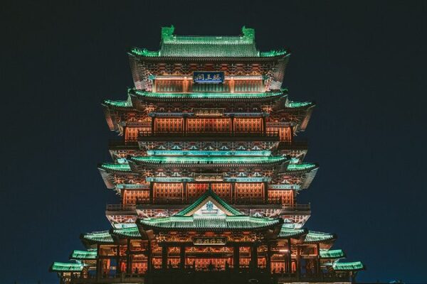 Experience the Night Magic of Nanchang’s Pavilion of Prince Teng ✨ Experience_the_Night_Magic_of_Nanchang_s_Pavilion_of_Prince_Teng__ video poster