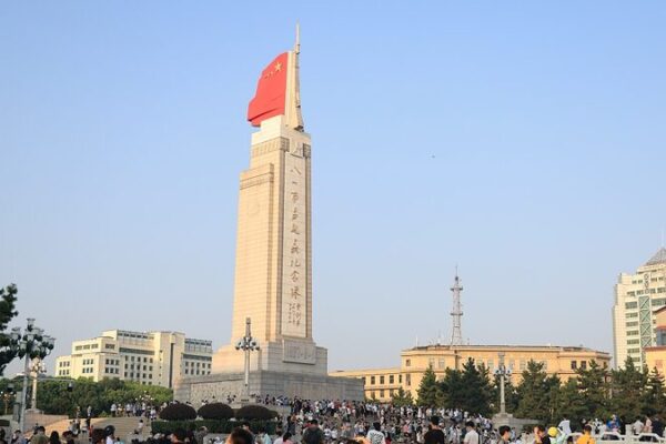 Explore Bayi Square: Nanchang’s Historic Heart and Cultural Hub Explore_Bayi_Square__Nanchang_s_Historic_Heart_and_Cultural_Hub video poster