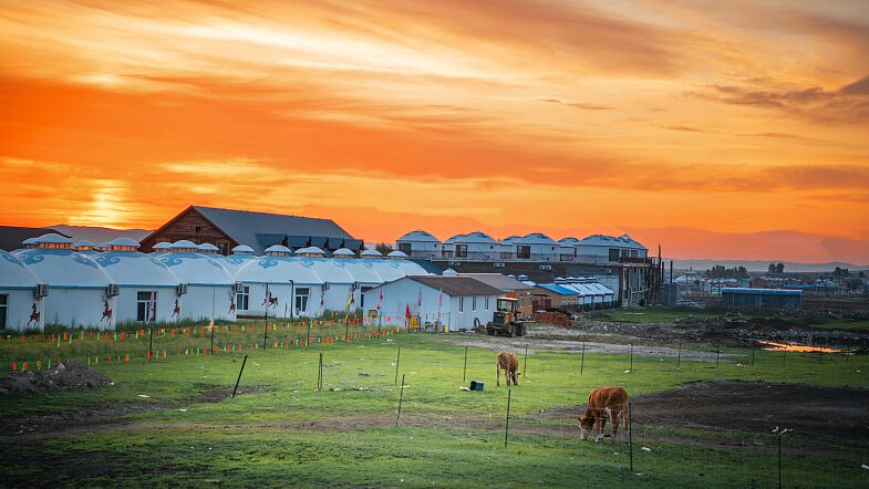 Explore_the_Breathtaking_Beauty_of_the_Hulun_Buir_Grassland__