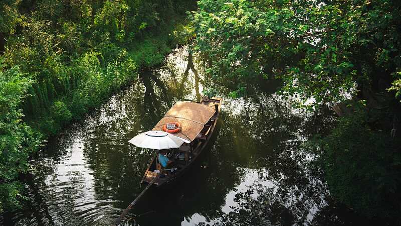 Exploring_Jiangcun_Community__Hangzhou_s_Xixi_National_Wetland_Park___poster - News for amigos, by amigos Exploring_Jiangcun_Community__Hangzhou_s_Xixi_National_Wetland_Park__ video poster