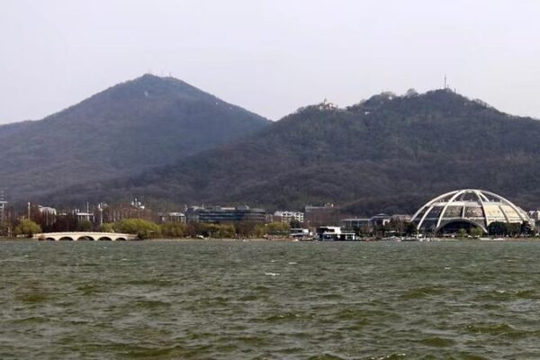 Exploring Toutuoling: Purple Mountain’s Hidden Gem Towering Over Nanjing Exploring_Toutuoling__Purple_Mountain_s_Hidden_Gem_Towering_Over_Nanjing video poster