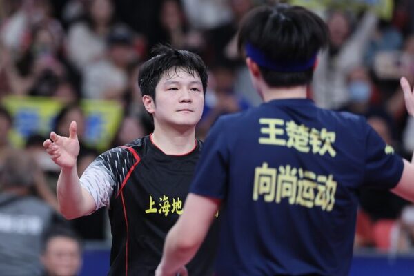 Fan Zhendong Triumphs Over Wang Chuqin in Epic Shanghai-Shandong Clash 🎉🏓 Fan_Zhendong_Triumphs_Over_Wang_Chuqin_in_Epic_Shanghai_Shandong_Clash___