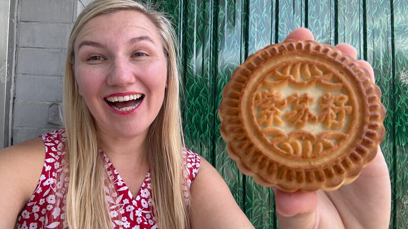 Feasting_on_Beijing_s_Mid_Autumn_Delights__Mooncakes__Lucky_Duck___Festive_Treats__poster - News for amigos, by amigos Feasting_on_Beijing_s_Mid_Autumn_Delights__Mooncakes__Lucky_Duck___Festive_Treats_ video poster
