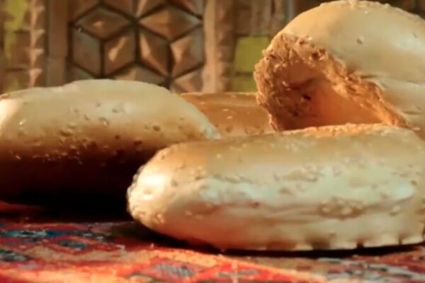 Feasting on Culture: ‘Three Meals, Four Seasons’ Season 2 Serves Xinjiang Delights 🍜 Feasting_on_Culture___Three_Meals__Four_Seasons__Season_2_Serves_Xinjiang_Delights__