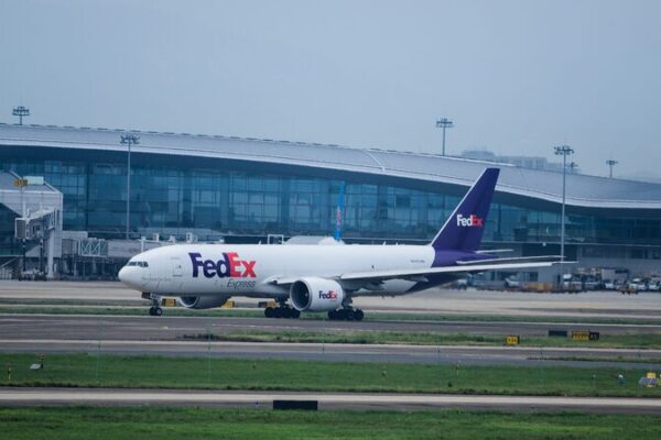 FedEx Boosts Xiamen-U.S. Cargo Flights and Opens New Facility 🚀 FedEx_Boosts_Xiamen_U_S__Cargo_Flights_and_Opens_New_Facility__