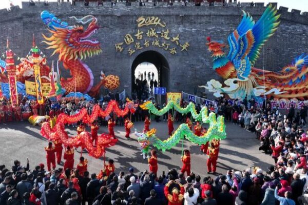 Festive Fever: China’s Spring Festival Boosts Consumption to New Heights Festive_Fever__China_s_Spring_Festival_Boosts_Consumption_to_New_Heights