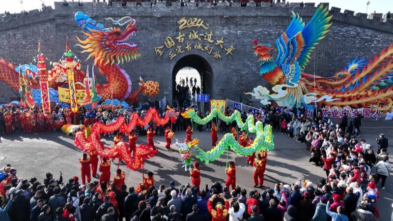 Festive_Fever__China_s_Spring_Festival_Boosts_Consumption_to_New_Heights - News for amigos, by amigos Festive_Fever__China_s_Spring_Festival_Boosts_Consumption_to_New_Heights