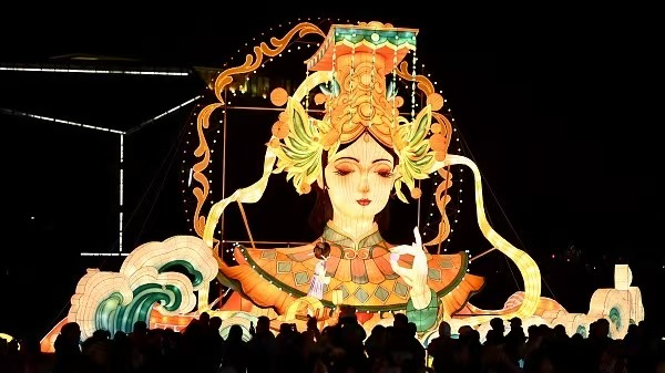 Festive Lights Unite: Mawei-Matsu Lantern Festival Lights Up Fujian 🌟 Festive_Lights_Unite__Mawei_Matsu_Lantern_Festival_Lights_Up_Fujian__ video poster