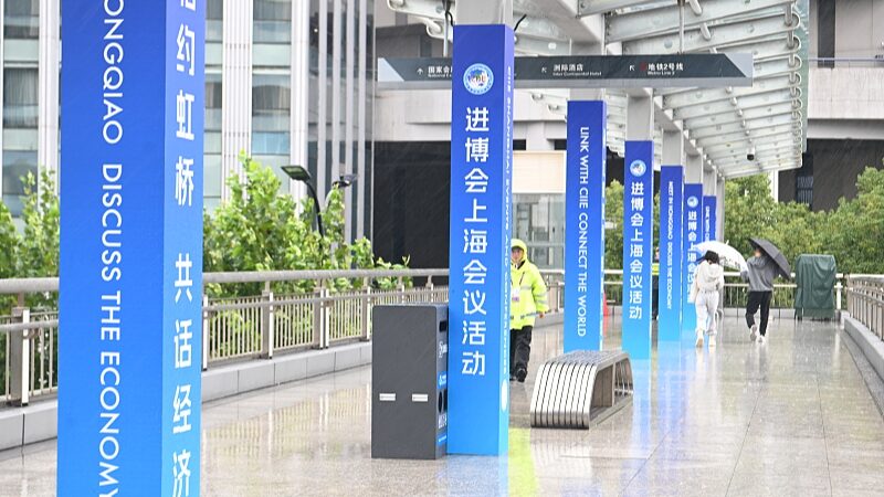 Finland_s_Trade_Minister_Heads_to_Shanghai_s_Mega_Import_Expo___