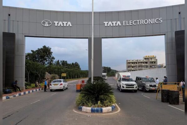 Fire Halts Production at Tata’s iPhone Parts Plant in India 🔥📱 Fire_Halts_Production_at_Tata_s_iPhone_Parts_Plant_in_India___