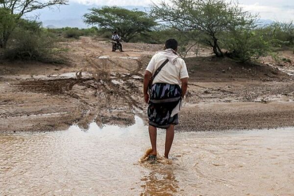 Flash Floods Devastate Yemeni Village, Claiming 13 Lives 🌧️ Flash_Floods_Devastate_Yemeni_Village__Claiming_13_Lives___