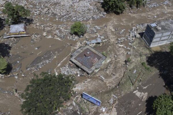 🌧️ Flash Floods Strike West Sumatra: 41 Lives Lost, 17 Missing 🌊 ___Flash_Floods_Strike_West_Sumatra__41_Lives_Lost__17_Missing__