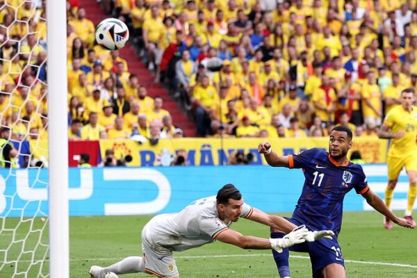 Flying Dutchmen Soar into Euro 2024 Quarterfinals with 3-0 Win Over Romania 🚀⚽️ Flying_Dutchmen_Soar_into_Euro_2024_Quarterfinals_with_3_0_Win_Over_Romania____