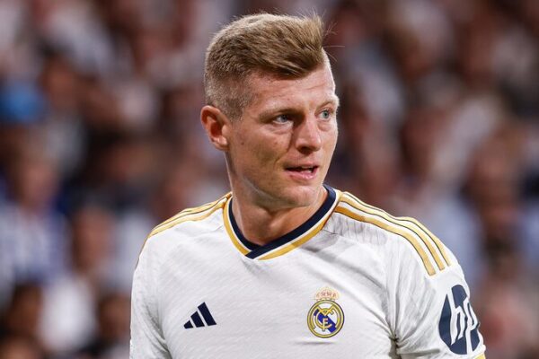 Football World Shaken as Toni Kroos Announces Retirement After Euro 2024 😱⚽ Football_World_Shaken_as_Toni_Kroos_Announces_Retirement_After_Euro_2024___