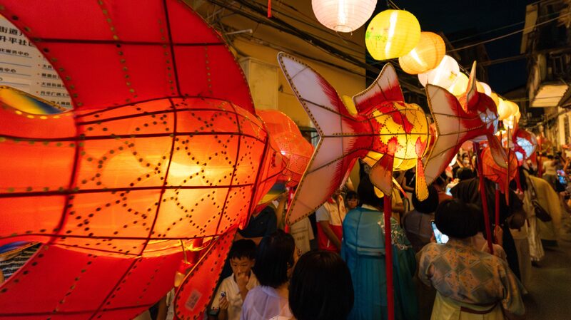 Foshan_Streets_Burst_into_Life_for_Daliang_Fish_Lantern_Festival - News for amigos, by amigos Foshan_Streets_Burst_into_Life_for_Daliang_Fish_Lantern_Festival
