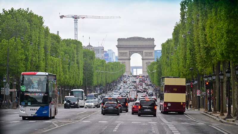 France_Pledges_to_Slash_Deficit_Under_EU_Limits_by_2027____ - News for amigos, by amigos France_Pledges_to_Slash_Deficit_Under_EU_Limits_by_2027____