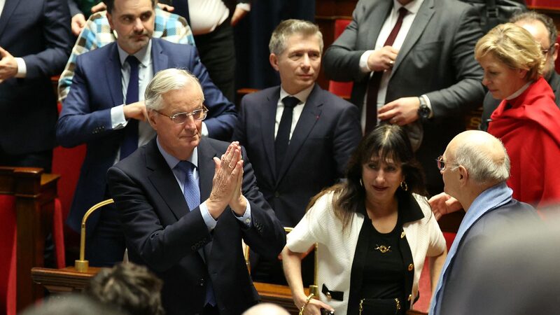 French_Government_Toppled_After_No_Confidence_Vote__Crisis_Deepens___ - News for amigos, by amigos French_Government_Toppled_After_No_Confidence_Vote__Crisis_Deepens___