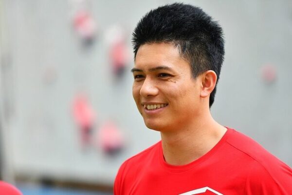 From Athlete to Coach: Zhong Qixin’s Olympic Comeback From_Athlete_to_Coach__Zhong_Qixin_s_Olympic_Comeback video poster