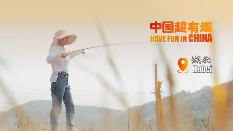 From_Diploma_to_Dirt__Graduate_Leads_Smart_Farming_Revolution_in_Rural_China_poster - News for amigos, by amigos From_Diploma_to_Dirt__Graduate_Leads_Smart_Farming_Revolution_in_Rural_China video poster