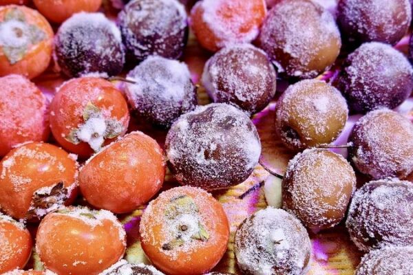Frozen Fruits of Heilongjiang: Sweet Delights in China’s Icy Northeast Frozen_Fruits_of_Heilongjiang__Sweet_Delights_in_China_s_Icy_Northeast