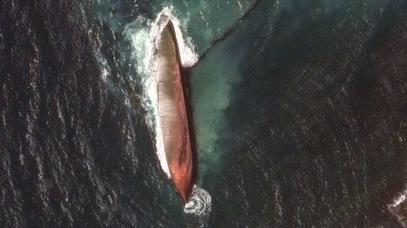 Fuel_Oil_Leak_Off_Tobago_s_Coast_Threatens_Caribbean_Waters__ - News for amigos, by amigos ___Fuel_Oil_Leak_Off_Tobago_s_Coast_Threatens_Caribbean_Waters__