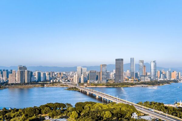 Fuzhou: Unveiling China’s Enchanting City of Banyan Trees 🌳 Fuzhou__Unveiling_China_s_Enchanting_City_of_Banyan_Trees__ video poster