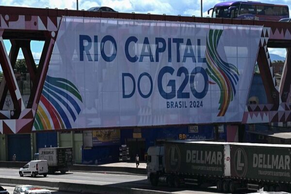 G20 Leaders Adopt Rio Declaration at Summit in Brazil G20_Leaders_Adopt_Rio_Declaration_at_Summit_in_Brazil