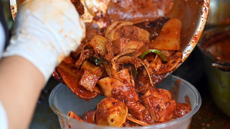 Gansu_s_Culinary_Symphony__Where_Wheat_Meets_Mutton_in_a_Flavor_Fusion____ - News for amigos, by amigos Gansu_s_Culinary_Symphony__Where_Wheat_Meets_Mutton_in_a_Flavor_Fusion____
