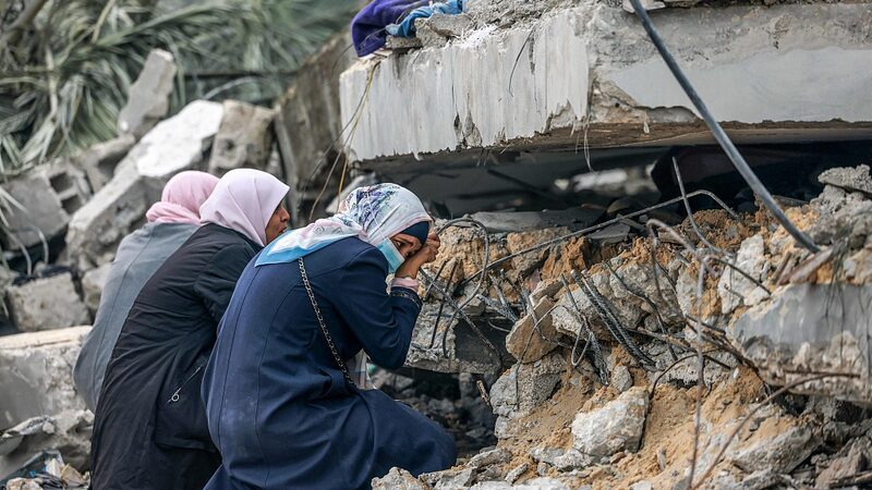 Gaza_Hospitals_Shut_Down_as_IDF_Advances__Death_Toll_Hits_20_000_poster - News for amigos, by amigos Gaza_Hospitals_Shut_Down_as_IDF_Advances__Death_Toll_Hits_20_000 video poster