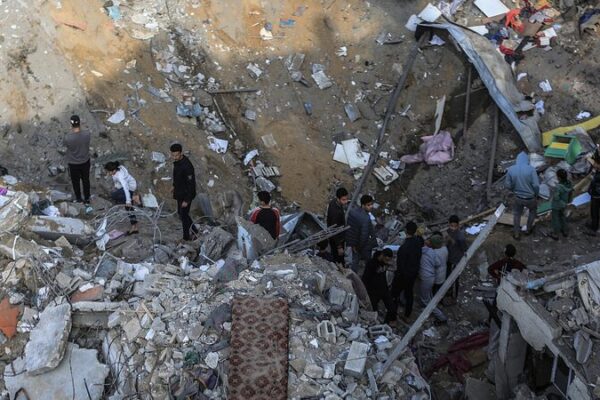 Gaza’s Hospitals on the Brink: WHO Urges Protection Amid Ongoing Conflict 🚑 Gaza_s_Hospitals_on_the_Brink__WHO_Urges_Protection_Amid_Ongoing_Conflict__ video poster
