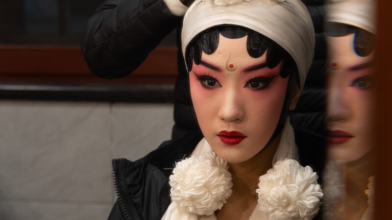 Gen_Z_Actress_Wan_Yuehan_Revives__White_Snake__in_Sichuan_Opera___ - News for amigos, by amigos Gen_Z_Actress_Wan_Yuehan_Revives__White_Snake__in_Sichuan_Opera___