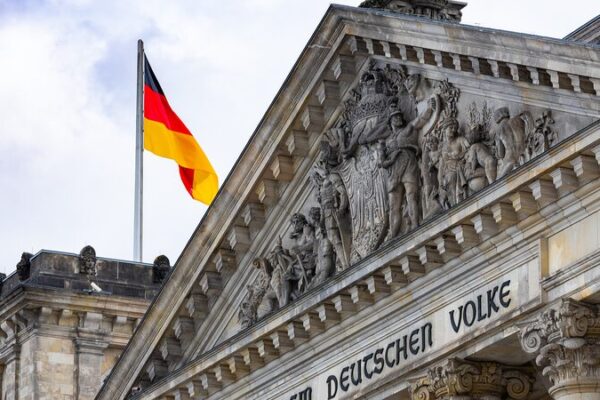 German Court Tells Government: Step Up Your Climate Game! 🌍🔥 German_Court_Tells_Government__Step_Up_Your_Climate_Game____