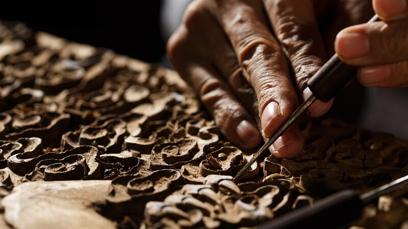 Giant_Wood_Carving_Brings_China_s_Grand_Canal_to_Life_in_Fujian_poster - News for amigos, by amigos __Giant_Wood_Carving_Brings_China_s_Grand_Canal_to_Life_in_Fujian video poster