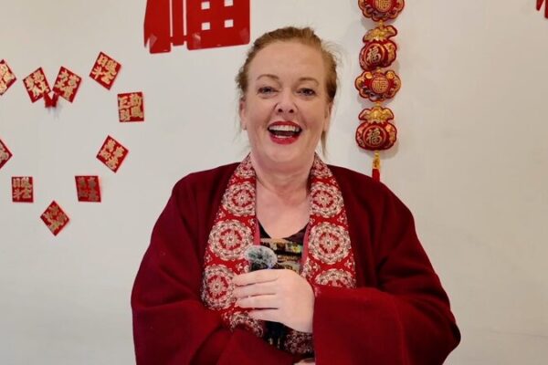 Glasgow Deputy Mayor Welcomes 2025 in Hanfu Style 🎉 Glasgow_Deputy_Mayor_Welcomes_2025_in_Hanfu_Style__ video poster